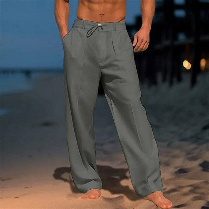 Men's straight leg trousers with timeless look for everyday wear